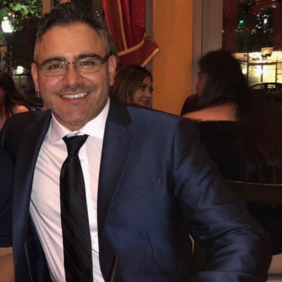 Meet your Posher, Daniel - Picture 1 of 1